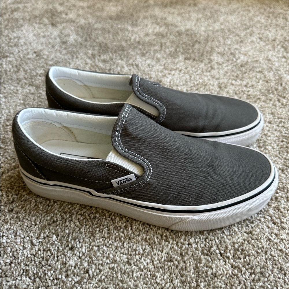 Vans slip on women’s size 7